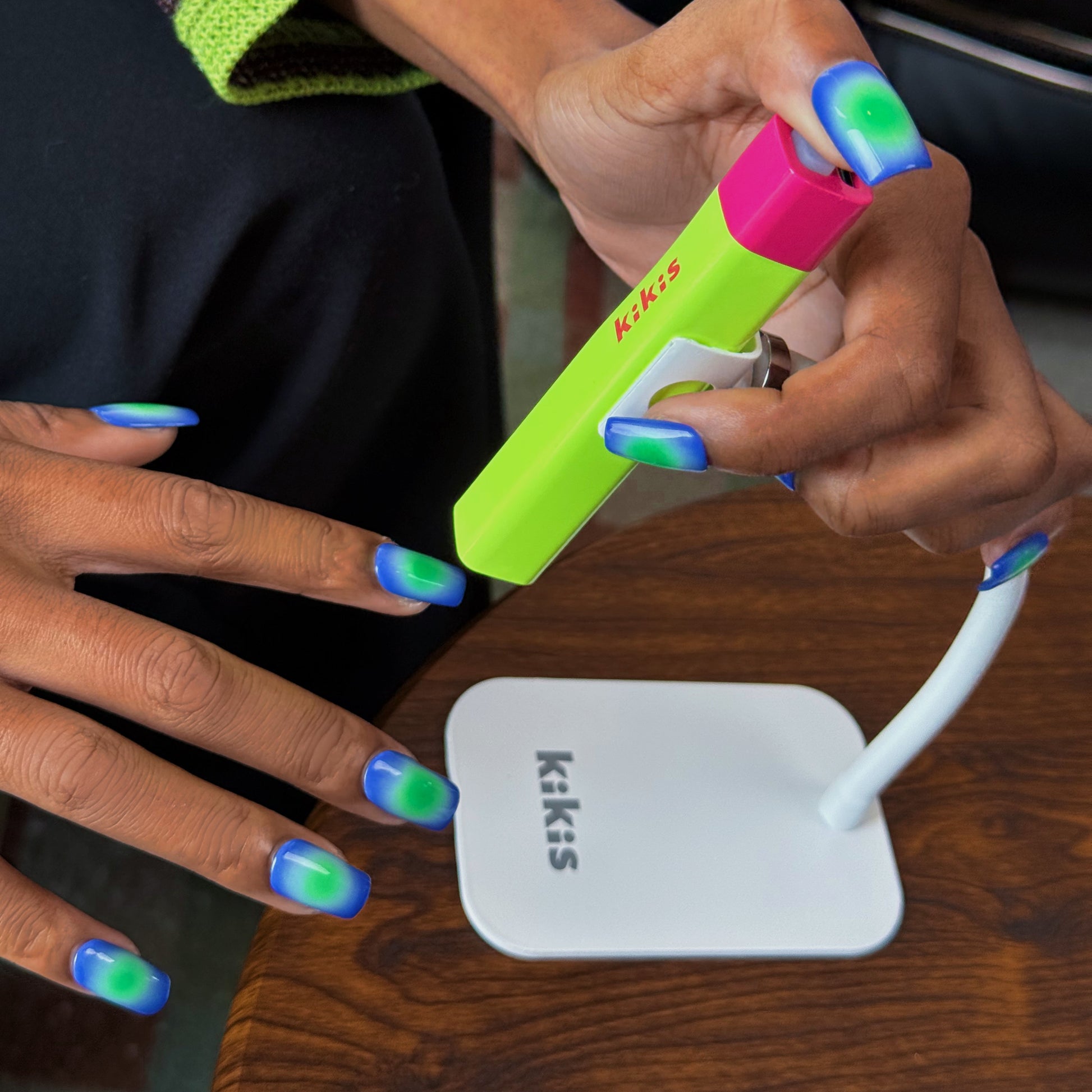 Topclou Nailhaus KIKIS Nail Lamp Holder