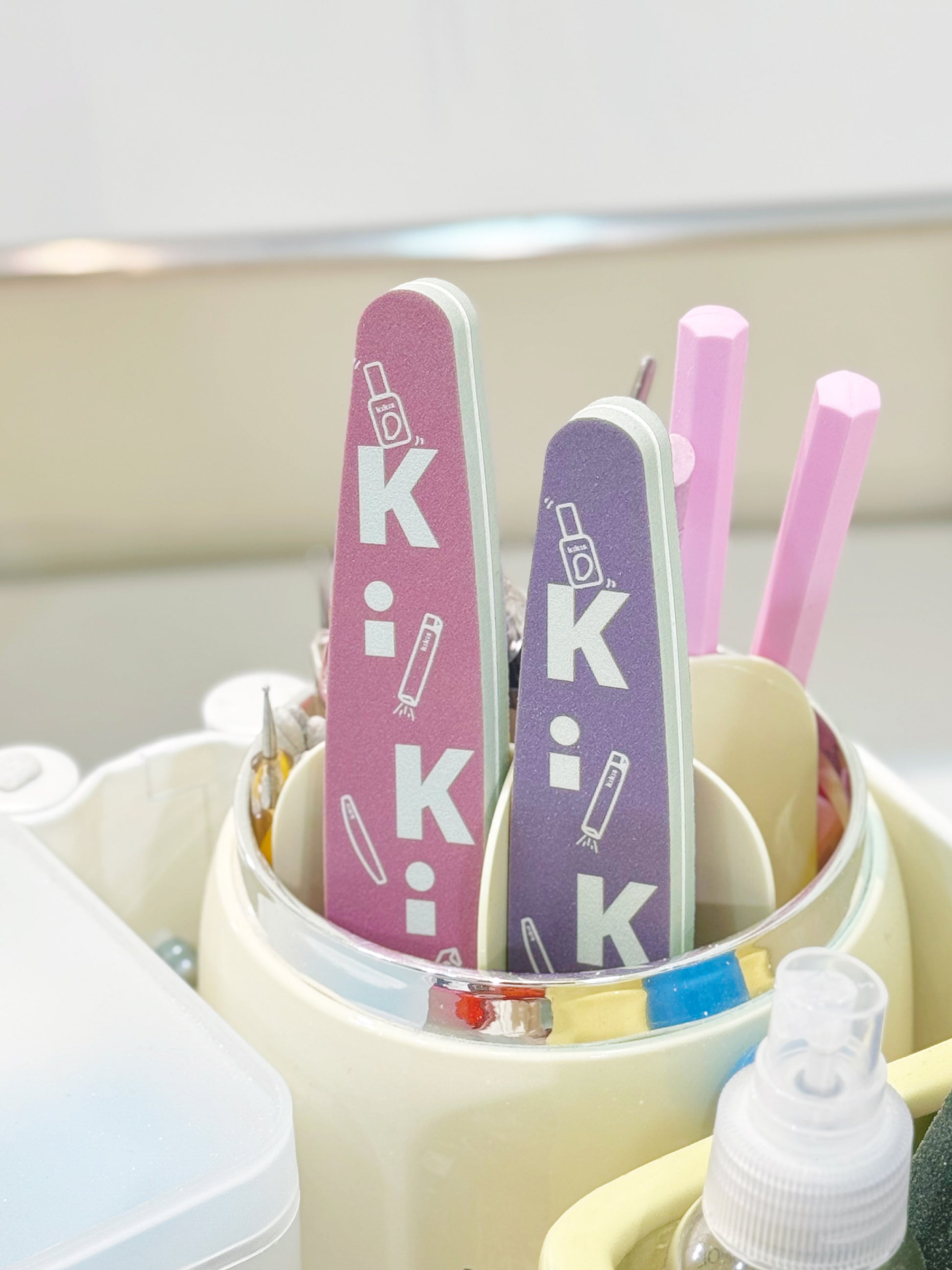 Topclou Nailhaus KIKIS Nail Buffer (100/180) - Oval