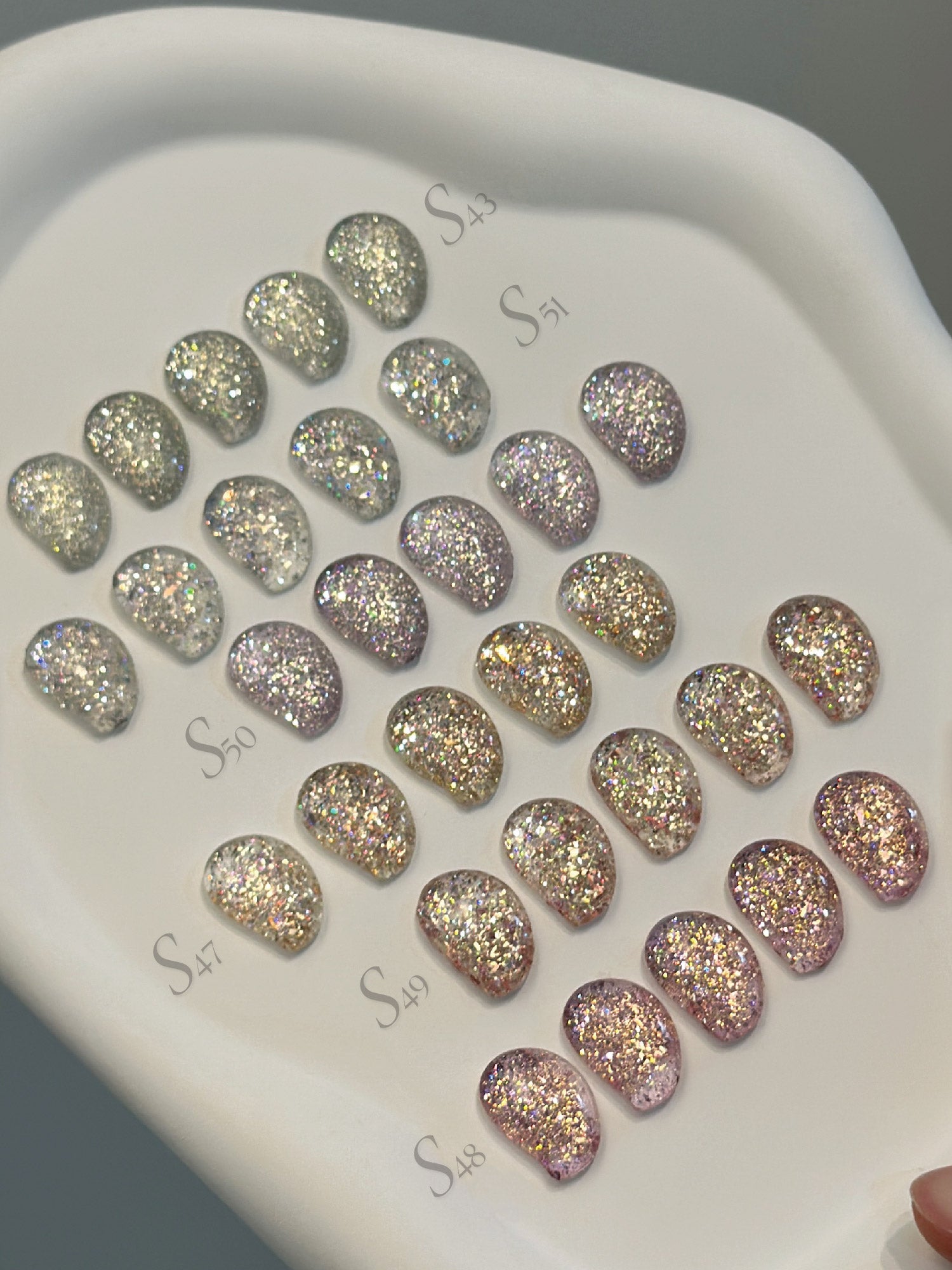 Topclou Nailhaus KIKIS Ethereal Sparkle Cat Eye Collection (12)