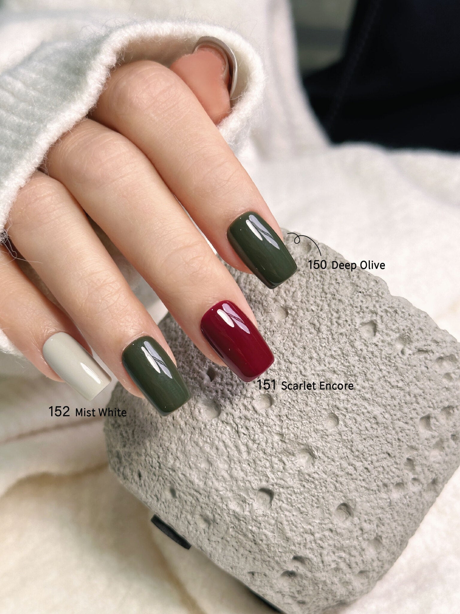 Topclou Nailhaus KIKIS 151 Scarlet Encore